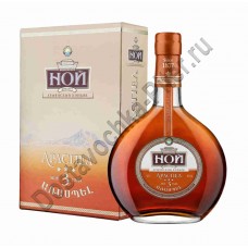 Коньяк Ной Араспел трёхлетний 40% 0,5л п/у Коньяк Ной Араспел трёхлетний 40% 0,5л п/у
